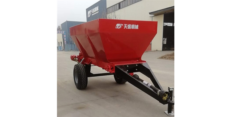 小型3方黏濕糞肥揚糞機